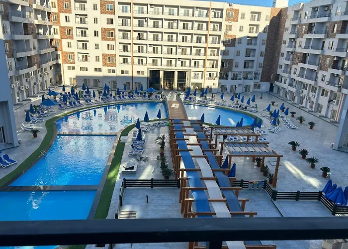 Tiba Golden Apartment